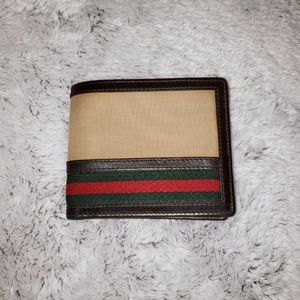 GUCCI Mens/unisex Bi-fold wallet
